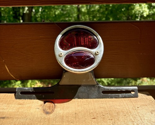 Vintage 20s 30s car truck - car,